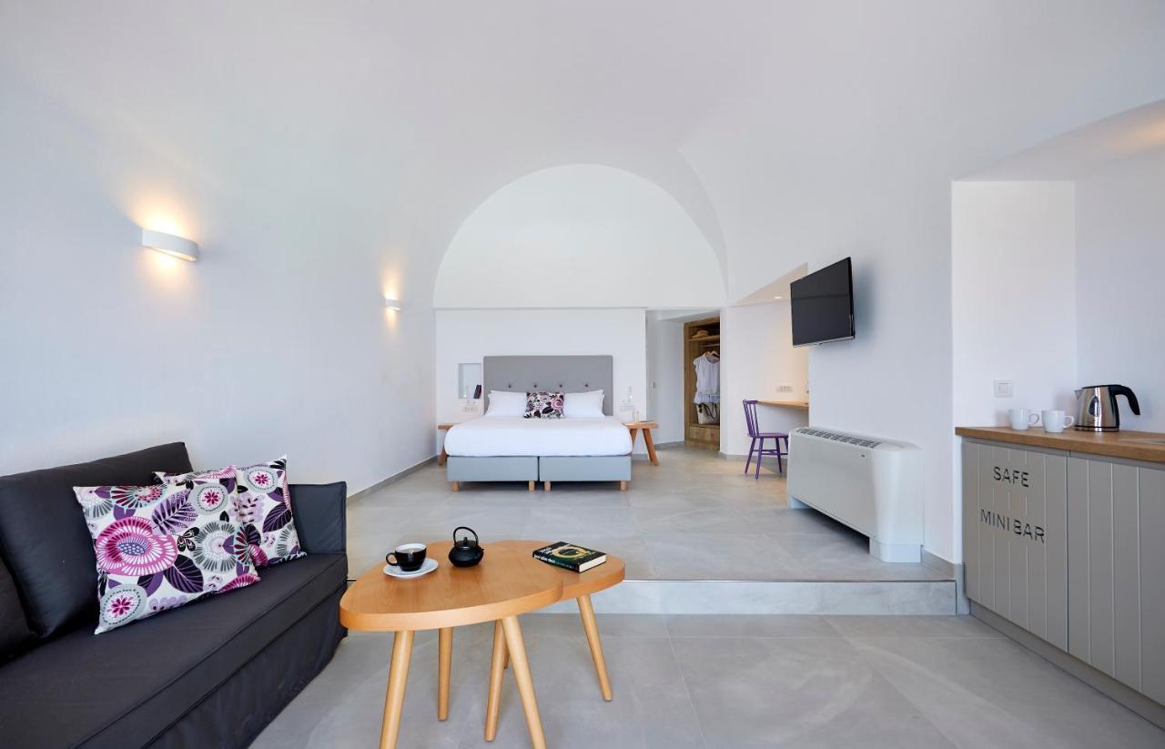 Aperanto Suites Oía Buitenkant foto