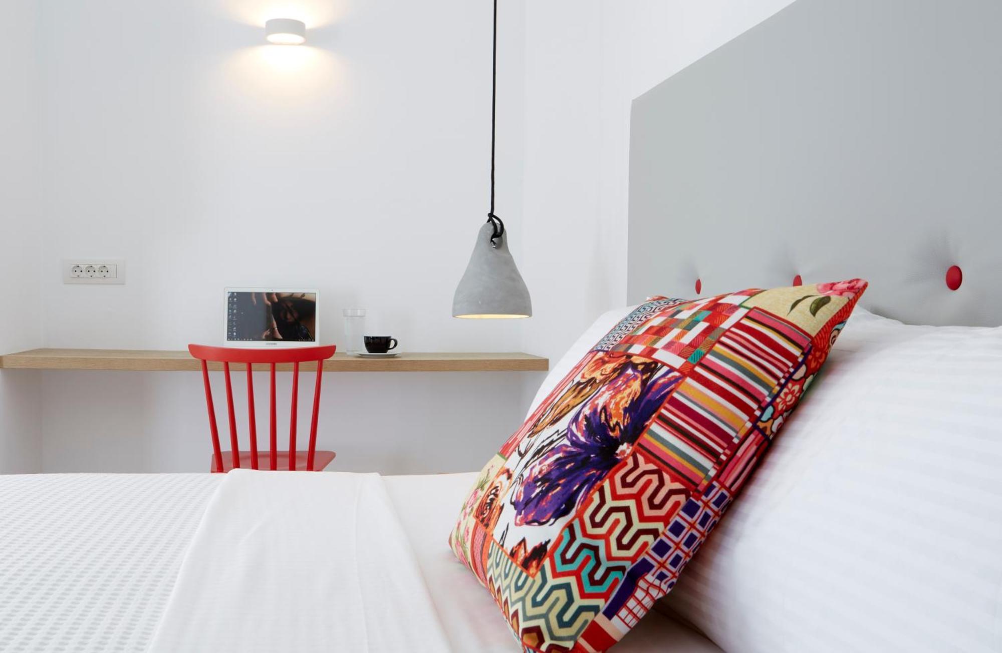 Aperanto Suites Oía Buitenkant foto